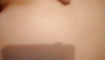 مساعد موقع سكس مترجم عربي صغير